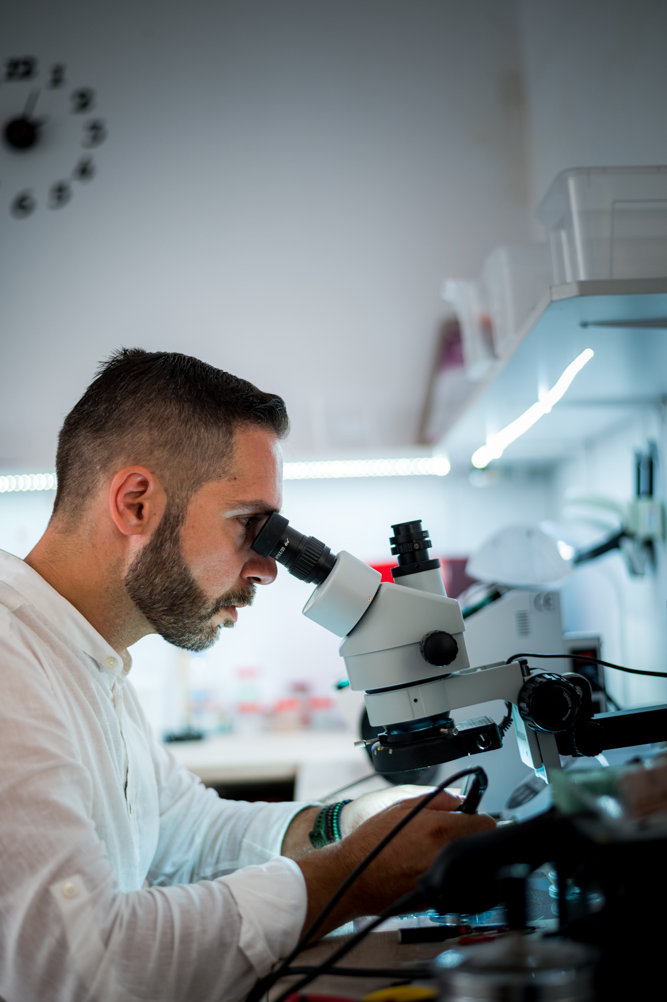 akos akoi εταιρεία